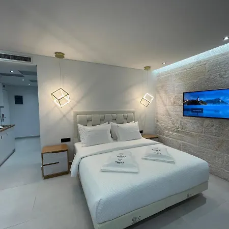 Aparthotel Toska Tower 4*