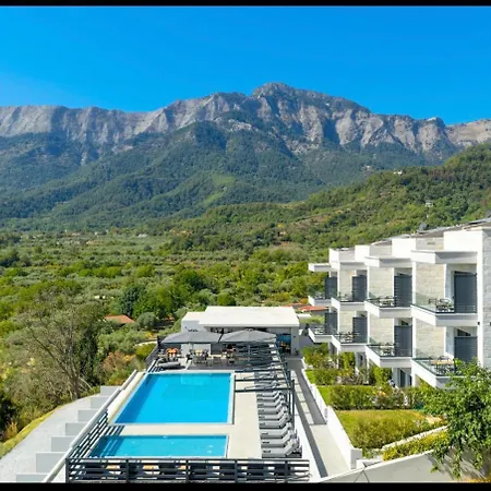 Aparthotel Toska Tower 4*