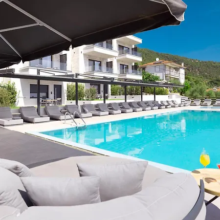 Toska Tower Aparthotel