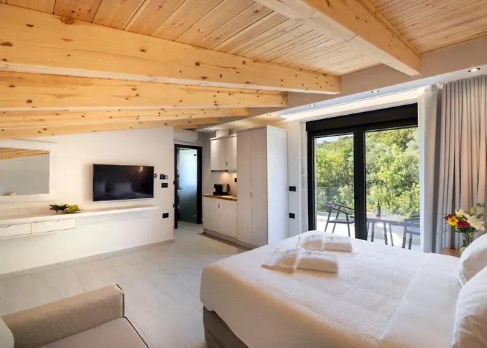 Toska Tower Lejlighedshotel Chrisi Ammoudia