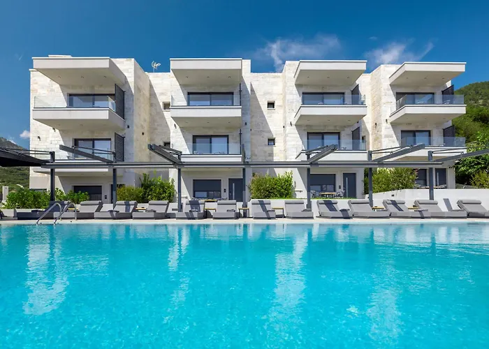 Toska Tower Lejlighedshotel Chrisi Ammoudia