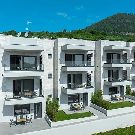 Toska Tower Aparthotel Chrysi Ammoudia