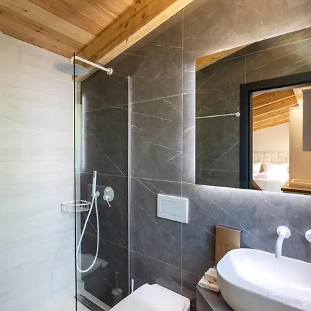 Апарт-отель Toska Tower 4*